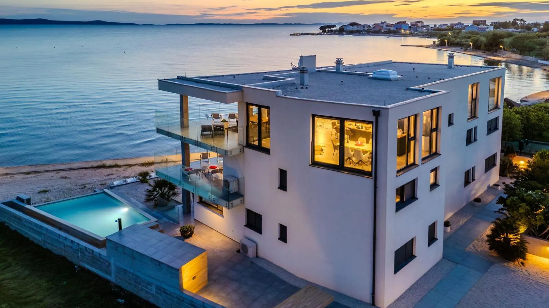 Jimmys Beach Privlaka - Direkt Am Meer, Tollem Blick Und Beheiztem Pool Apartman Privlaka (Zadar)